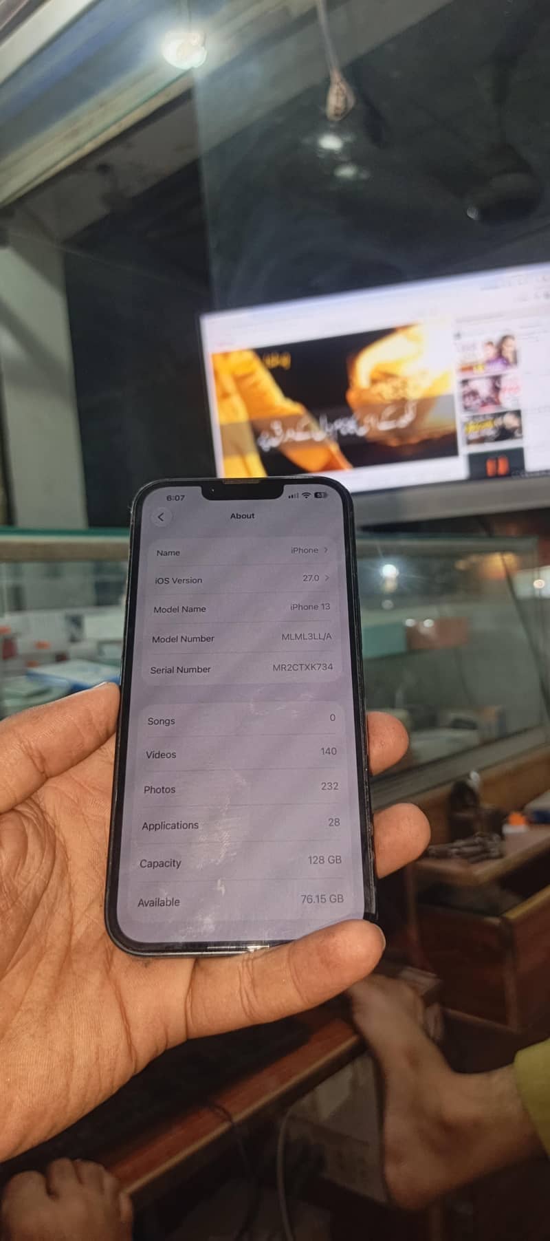 Apple iPhone 13 1