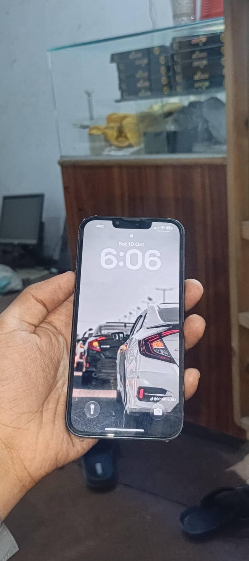 Apple iPhone 13 2