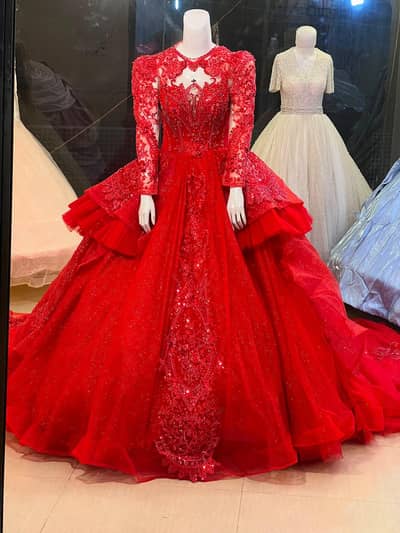 bridal ball gown maxi with tail
