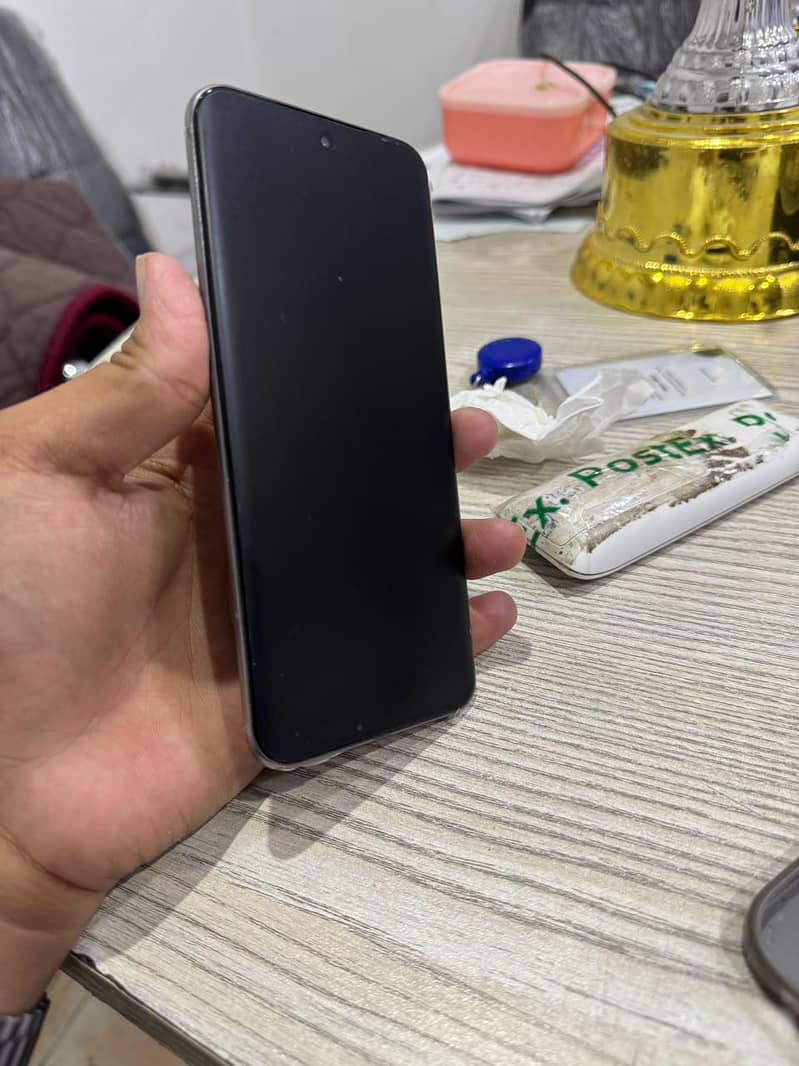 Tecno Spark 40 pro + 5