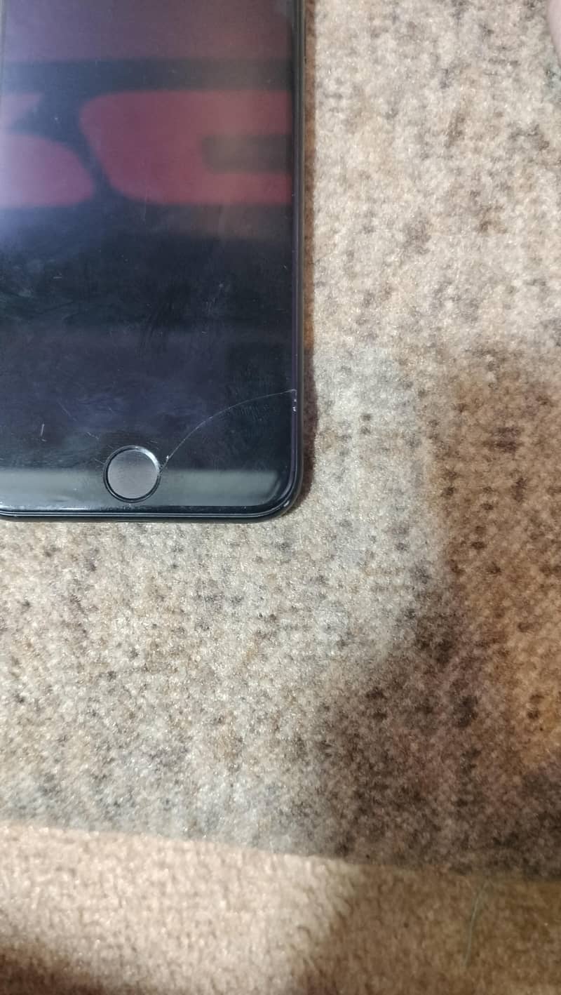 Apple iPhone SE 3