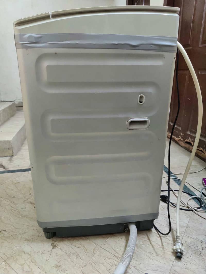 Dawlance washing machine 3