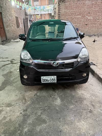 Daihatsu Mira 2012