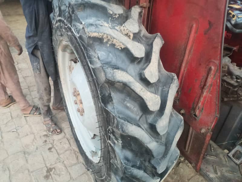 240 tractor 3