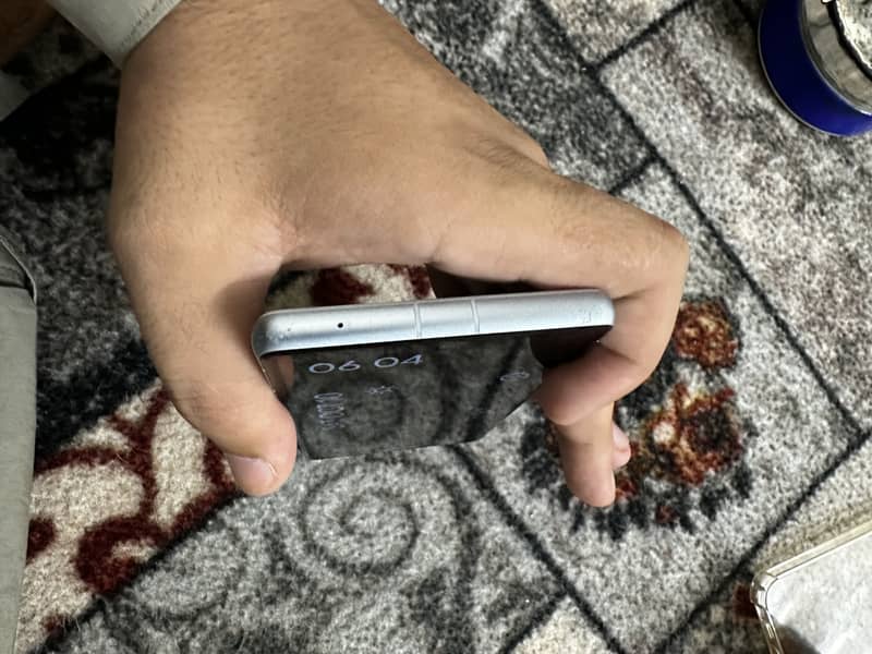 Google Pixel 7a 3