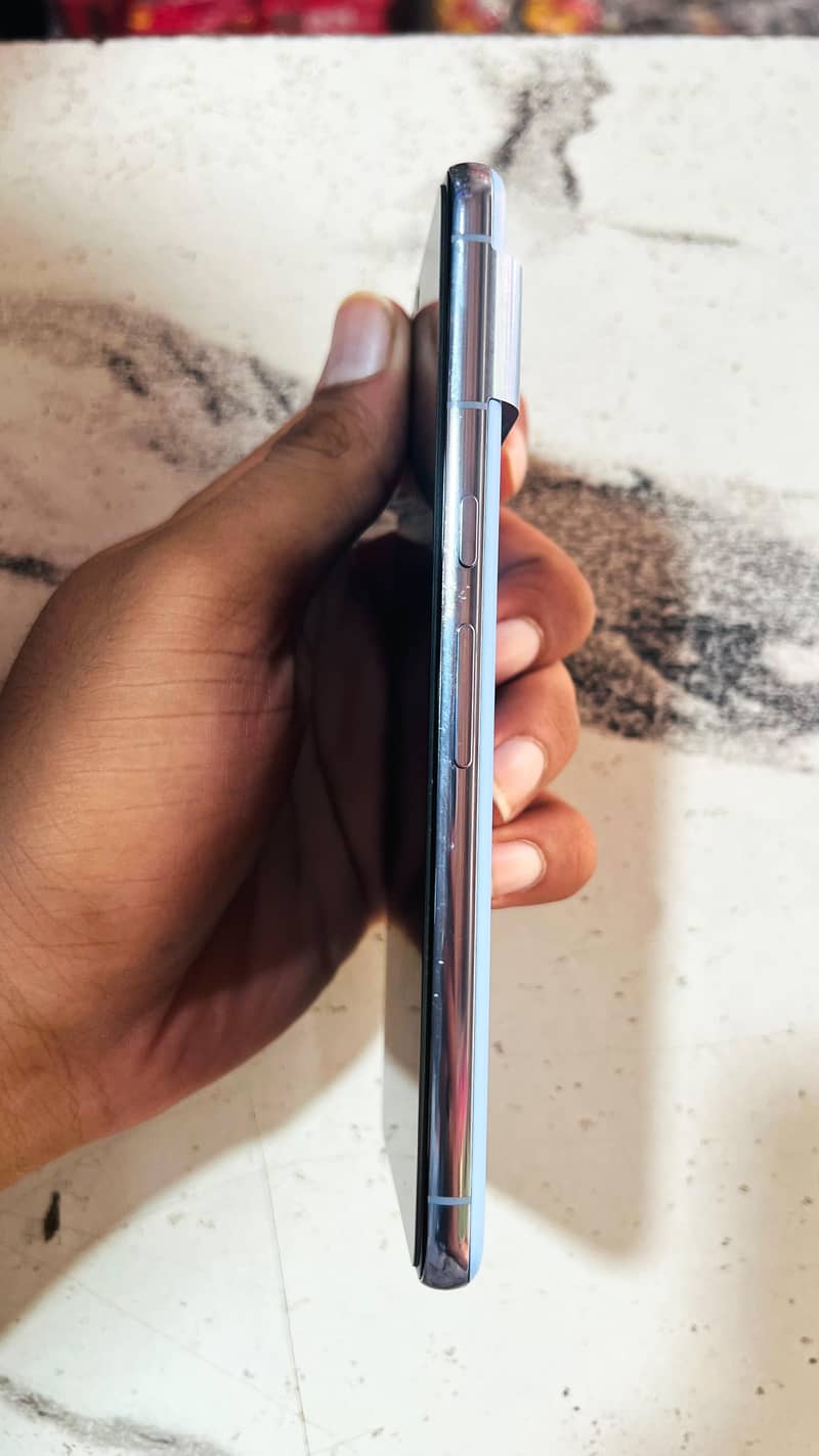 Google Pixel 8 Pro 4
