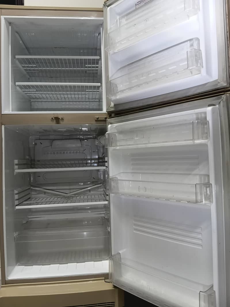 PEL Fridge 6