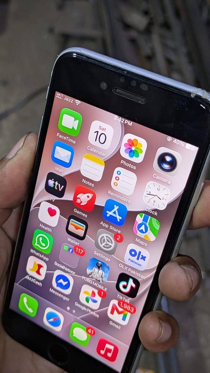 Apple iPhone SE 4