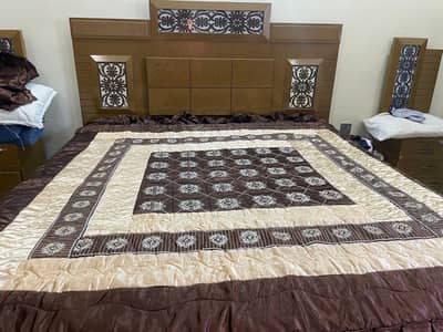 Bridal Bedsheet with five pieces (New)