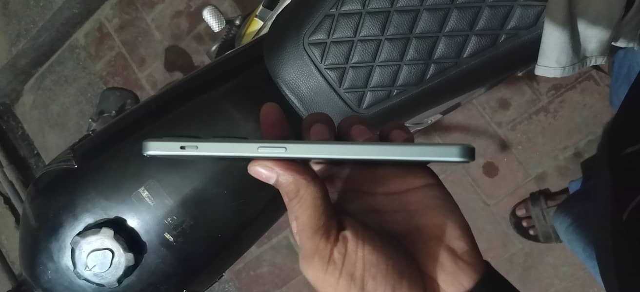 One Plus Ace 2V 2