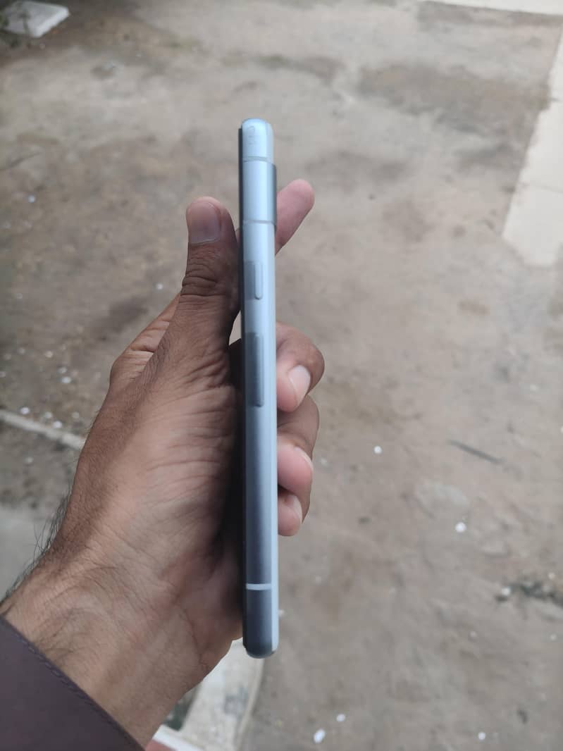 Google Pixel 7a 2