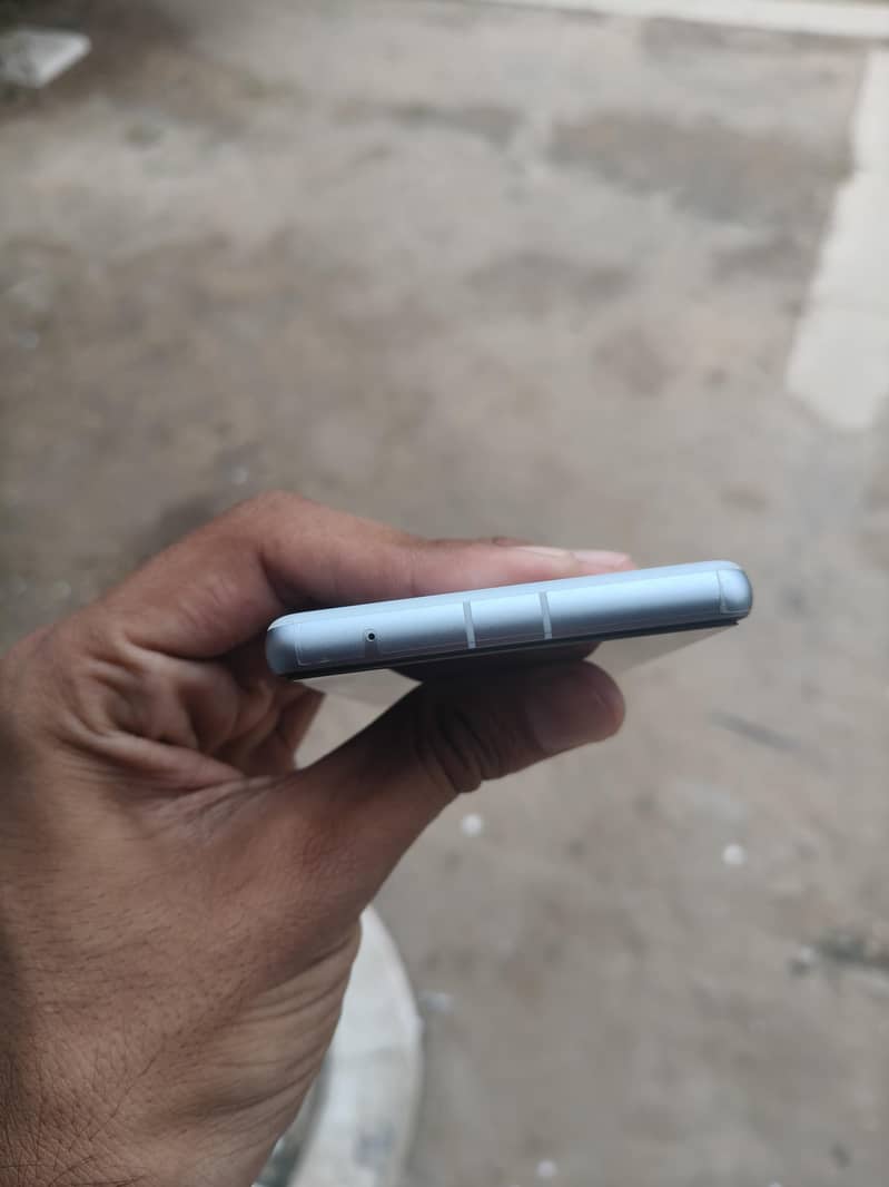 Google Pixel 7a 3