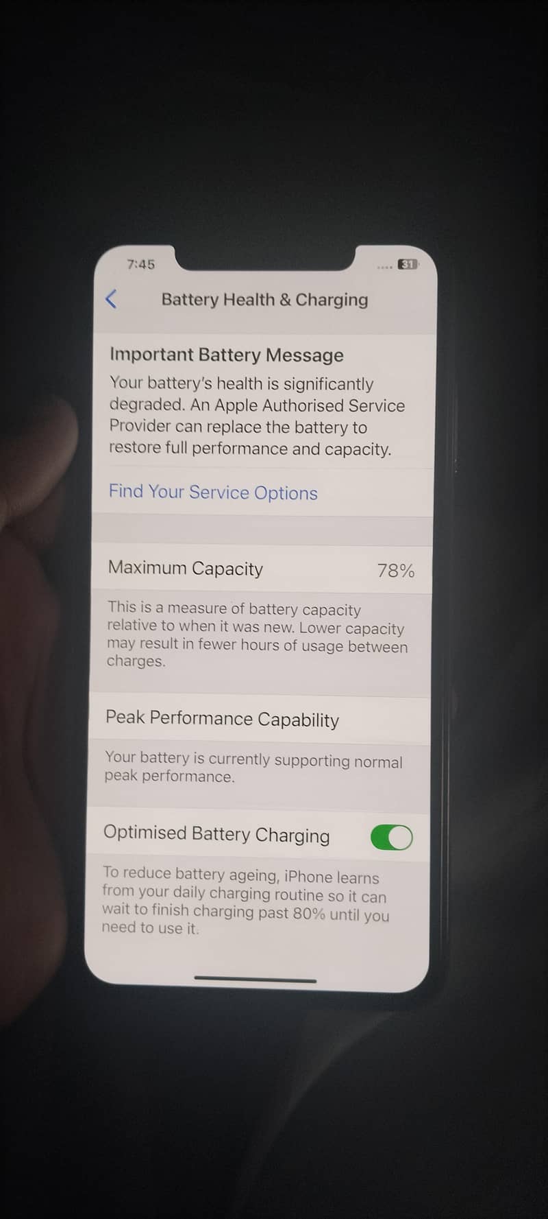 Apple iPhone XS Max 3