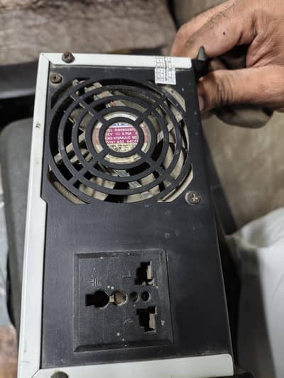 Simtak ( solar change controller ) MPPT plus hybrid. 03008038204