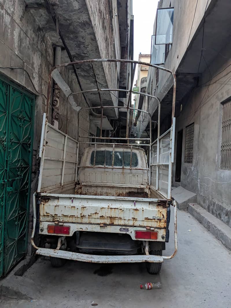 Suzuki Pickup 4