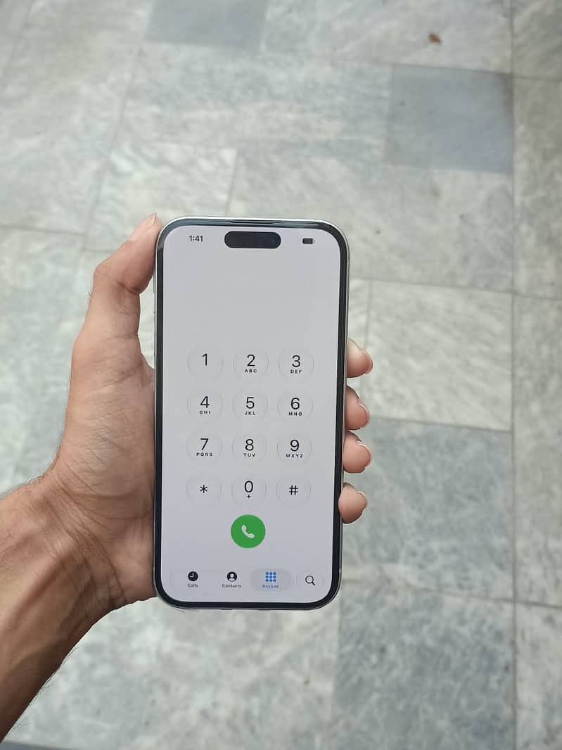 Apple iPhone 15 6