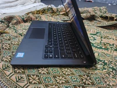 Dell Latitude 7400 | Core i5 8th Gen | 8GB RAM | 256GB SSD | Original