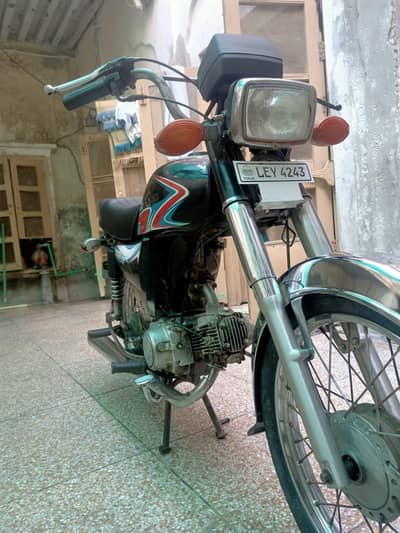 united 70 bike all ok model 2013