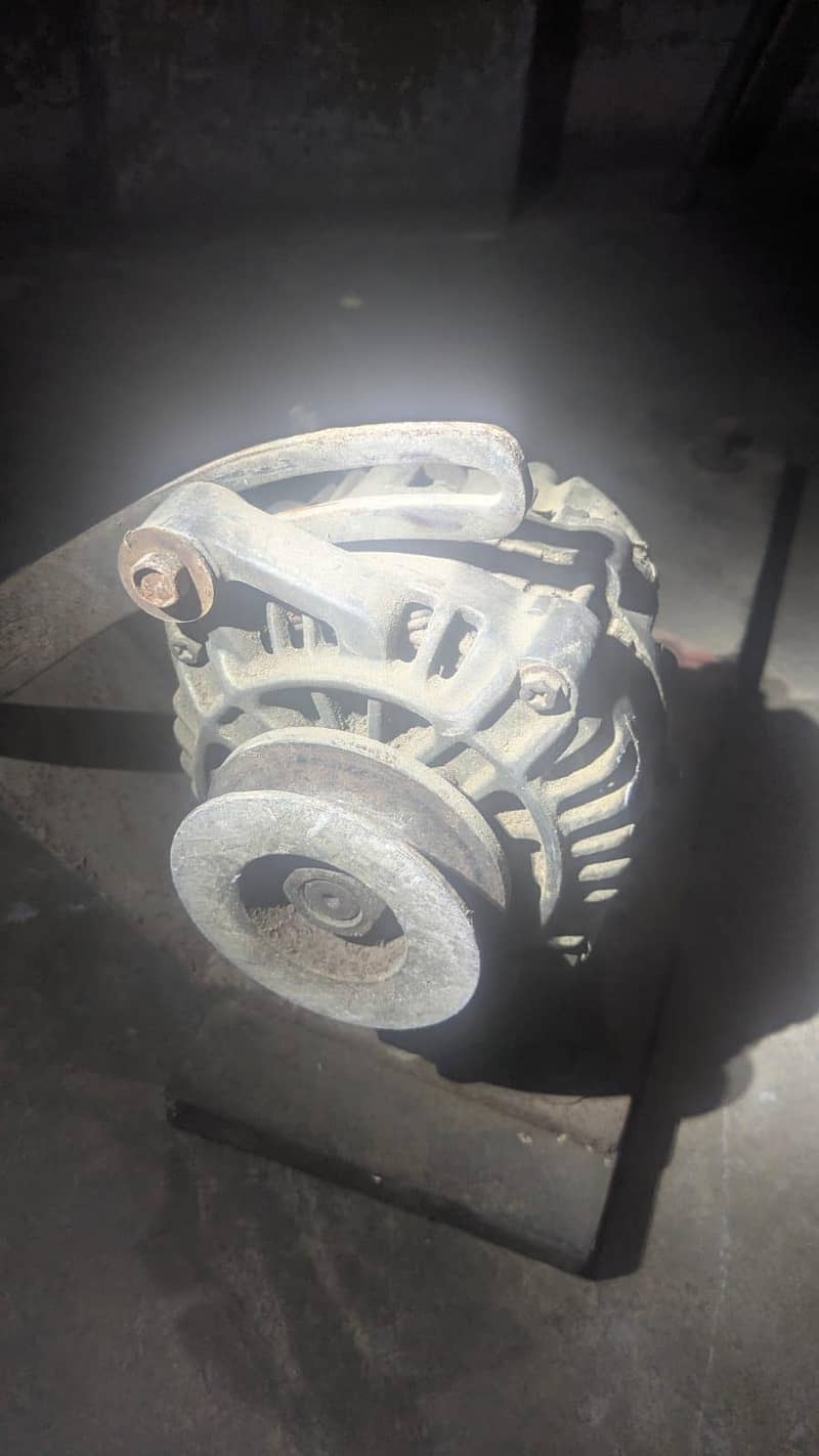Alternator / ڈائنامو) 0