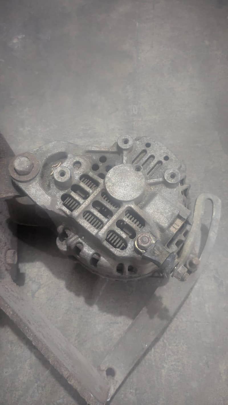 Alternator / ڈائنامو) 2
