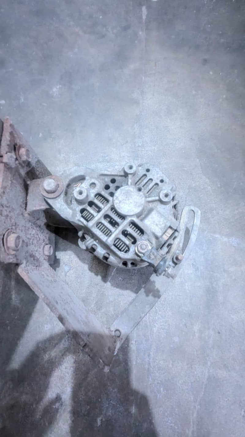 Alternator / ڈائنامو) 3
