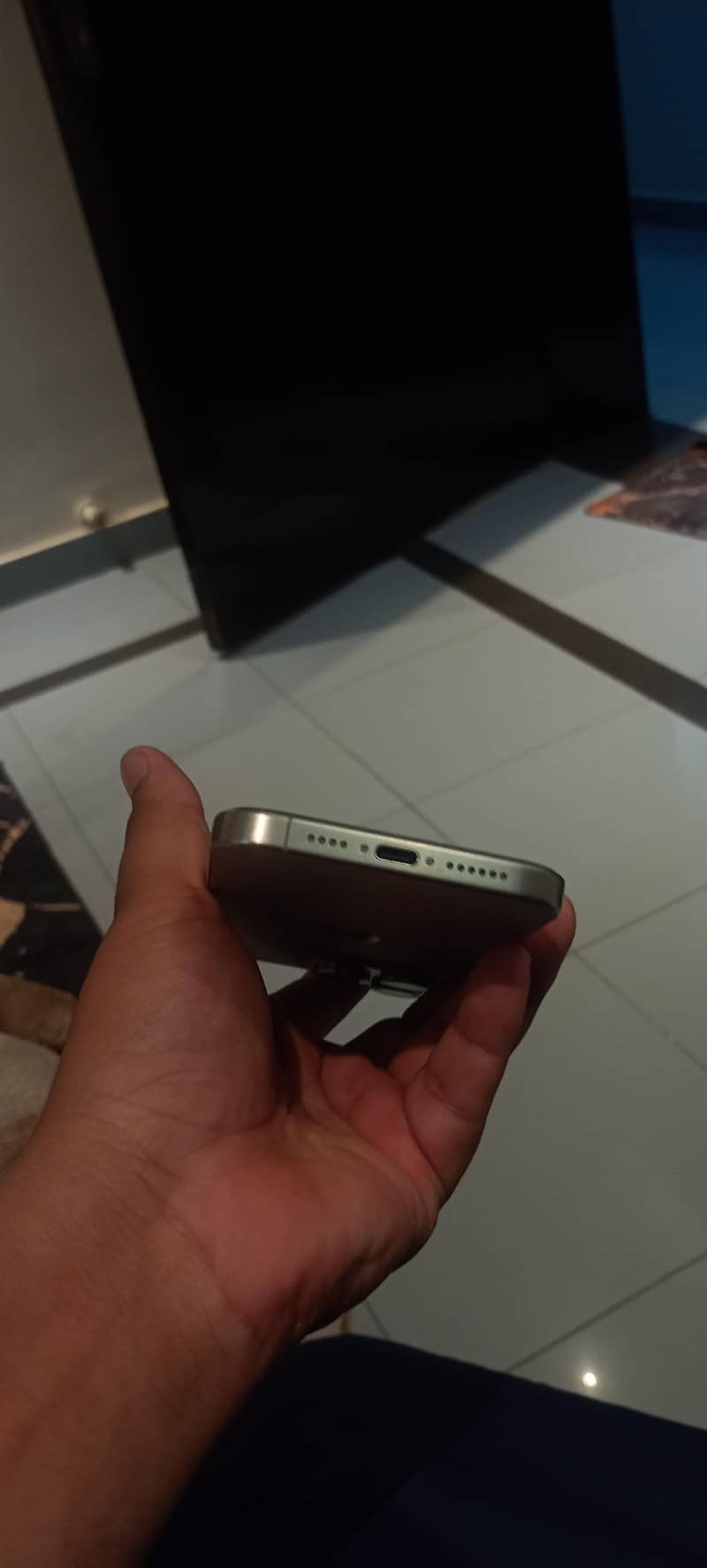 Apple iPhone 15 Pro Max 3