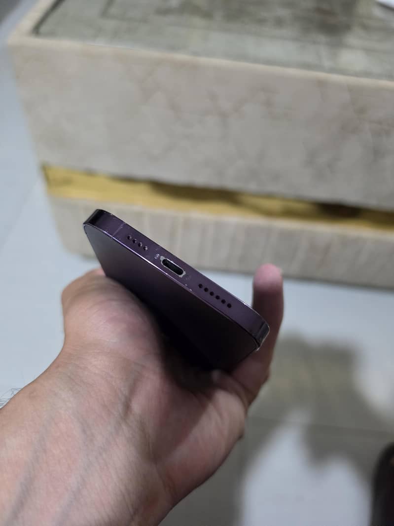 Apple iPhone 14 Pro Max 2