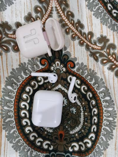 Apple Air Pods