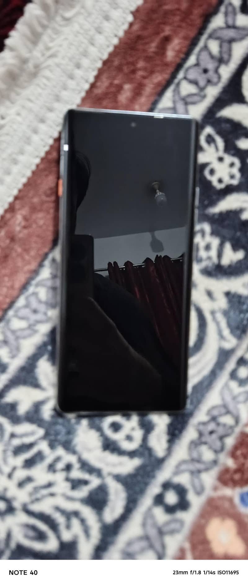 Tecno CAMON 40 Pro 1
