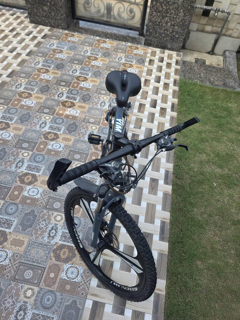 excellent condition 2
