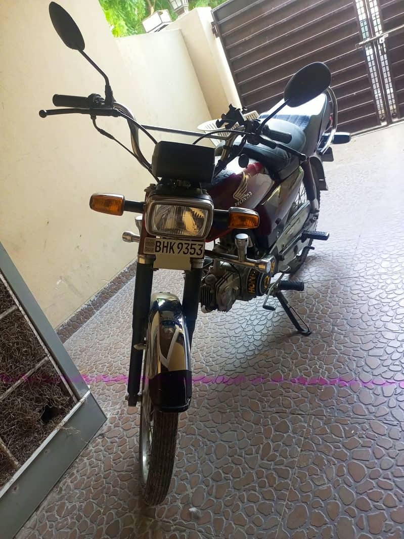 CD 70 look new 1