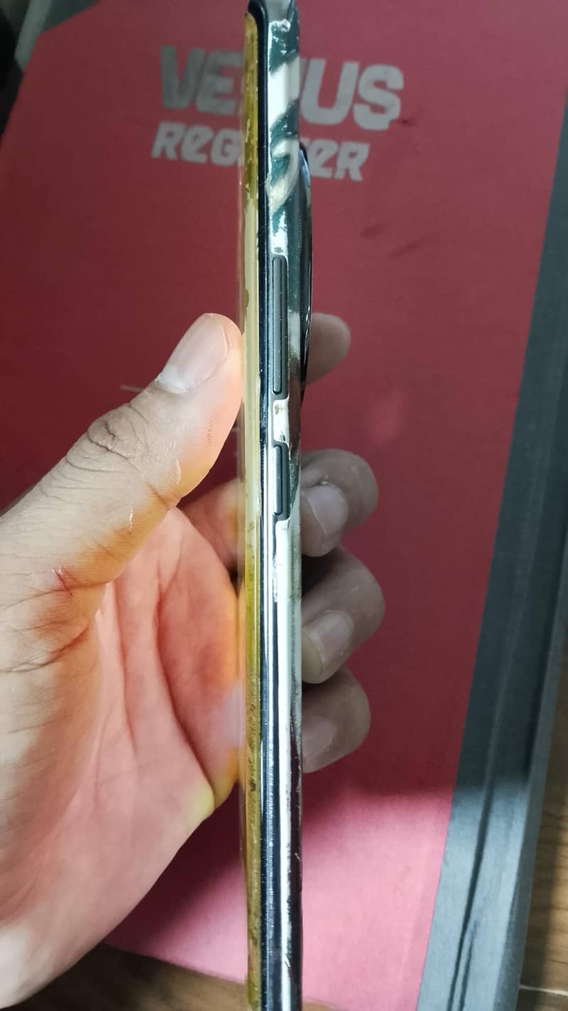 Infinix Zero 40 6
