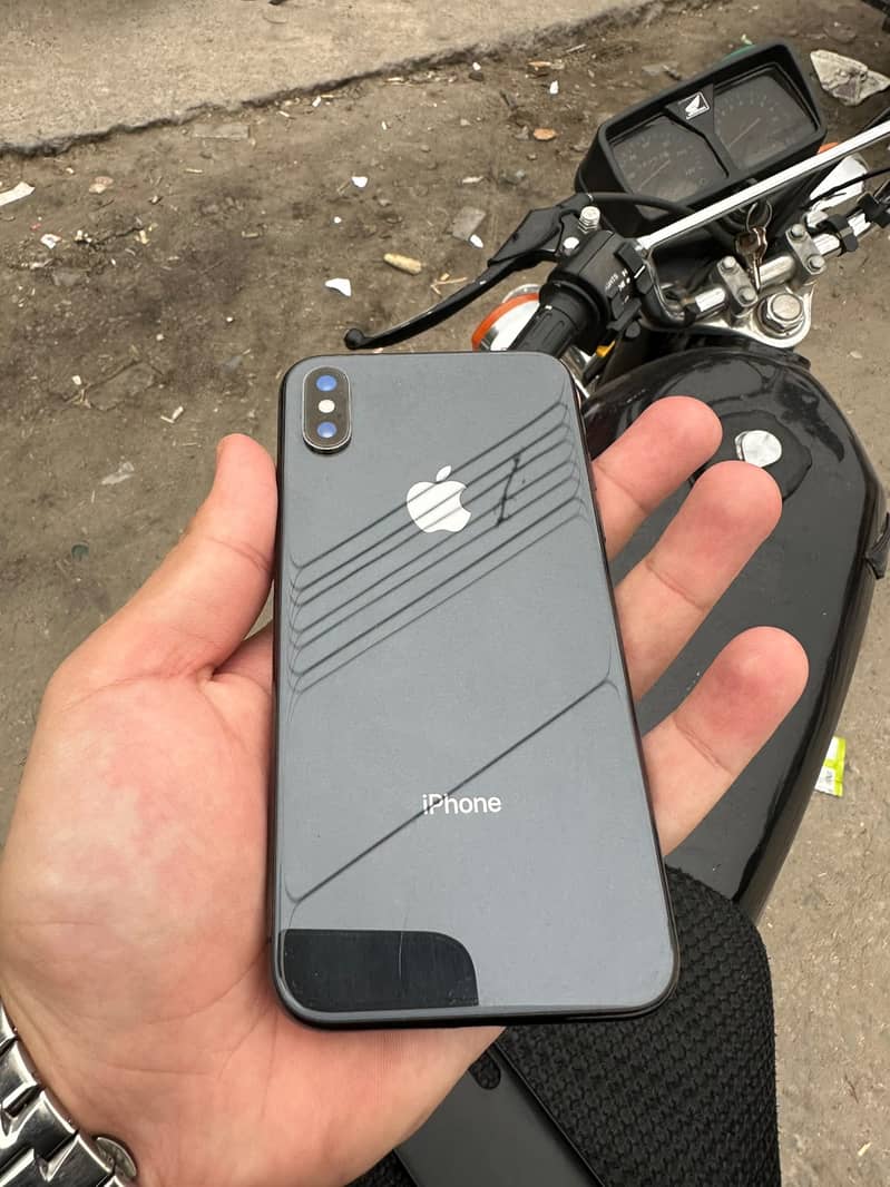 Apple iPhone X 1