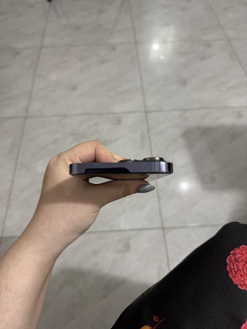 Apple iPhone 14 Pro Max 1