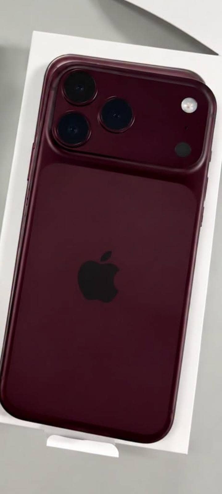 Apple iPhone 18 Pro Max 0