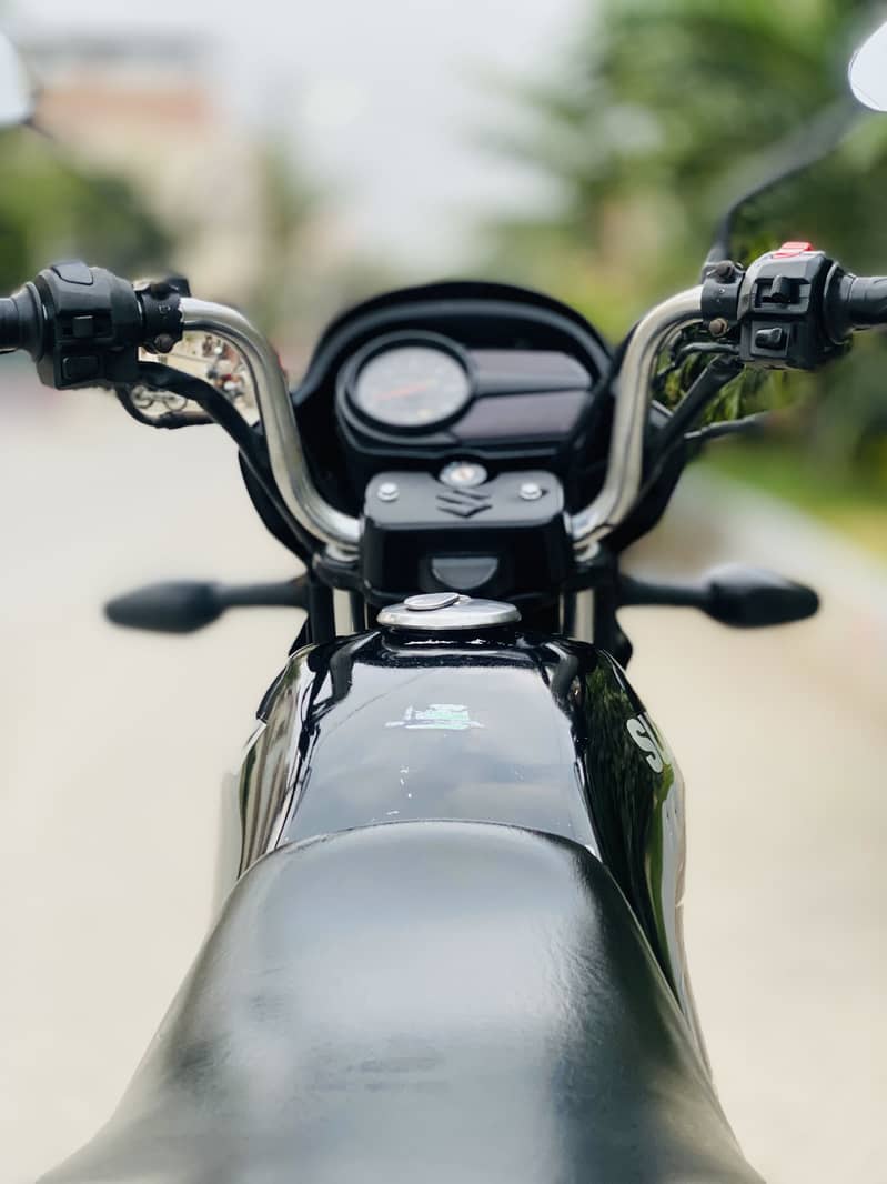 Gd-110S 12