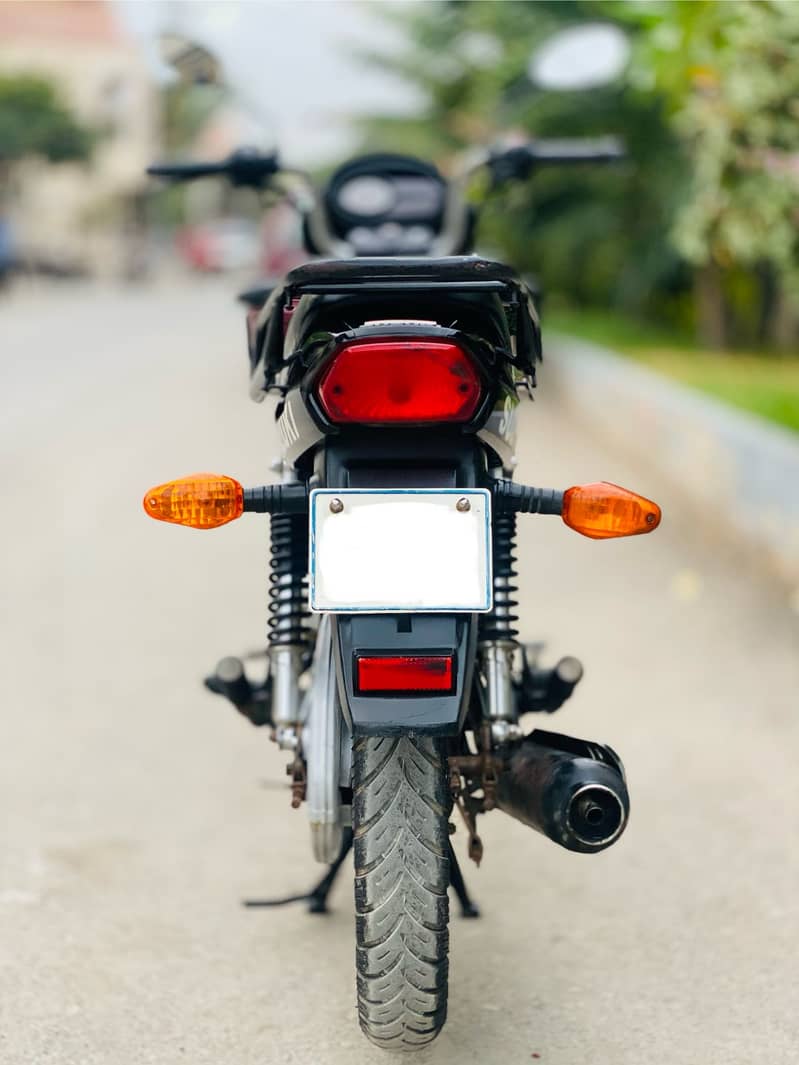 Gd-110S 13