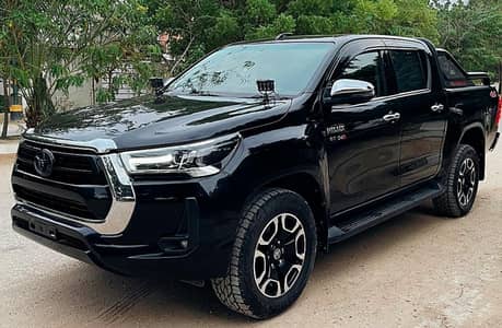 Toyota Revo V 2021 model new shape 100 ℅ orignal