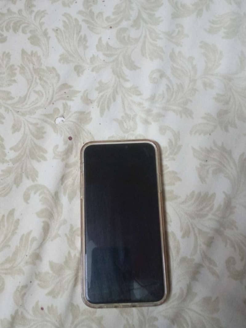 Apple iPhone 11 Pro Max 3