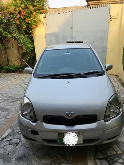 Toyota Vitz 2003