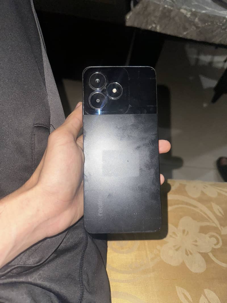 Realme C51 2