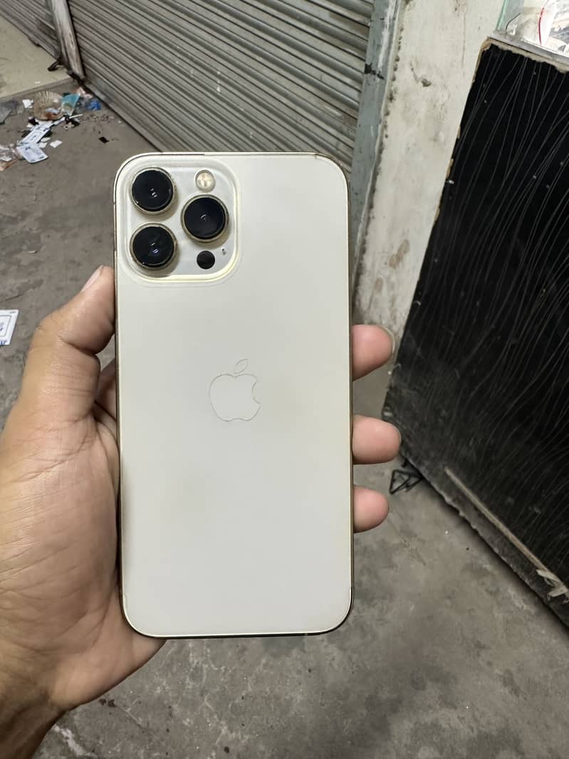 iPhone 13 Pro Max JV 0