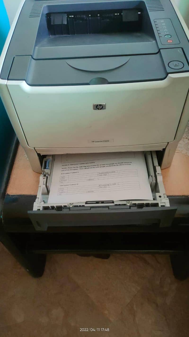 HP Laserjet P2015 printer 2