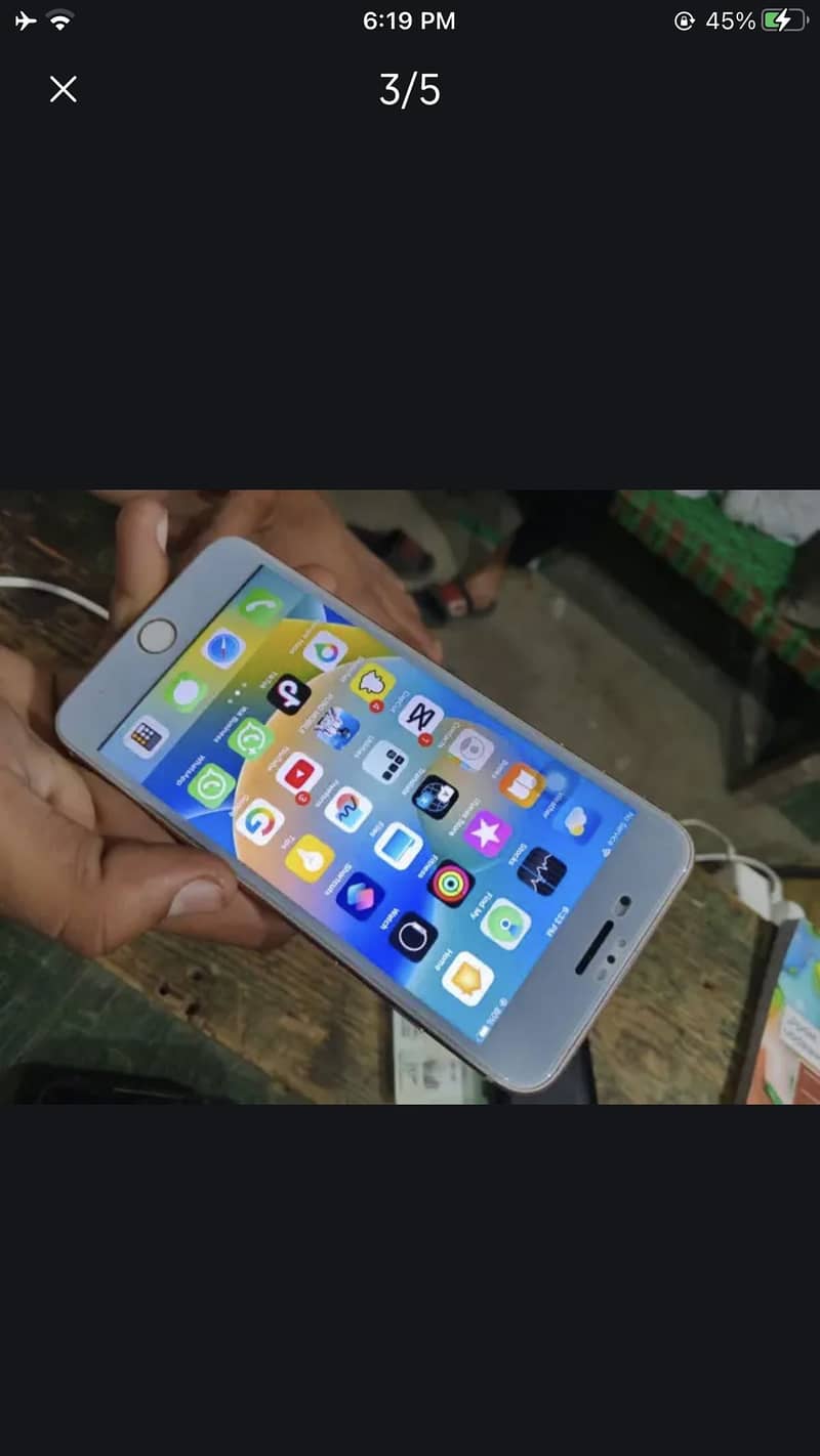 Apple iPhone 8 Plus 2
