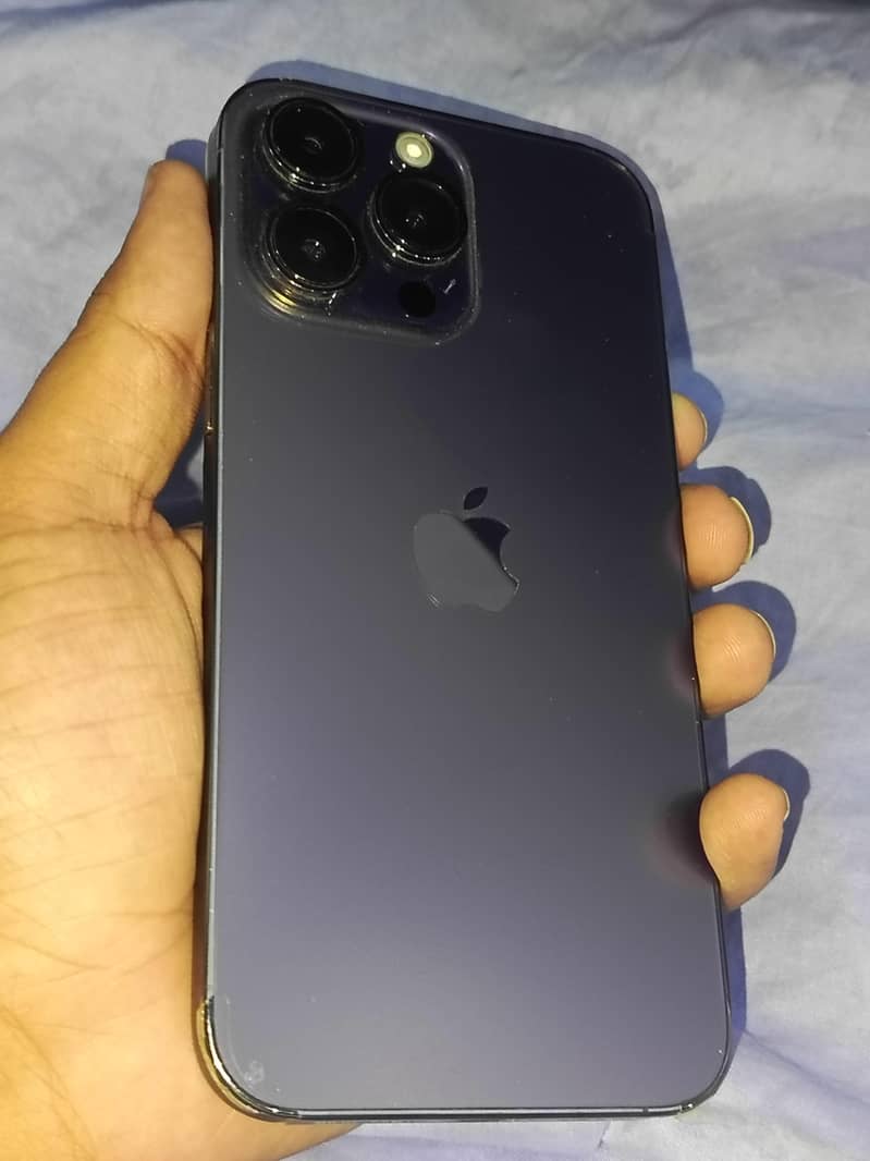 Apple iPhone 14 Pro Max 3