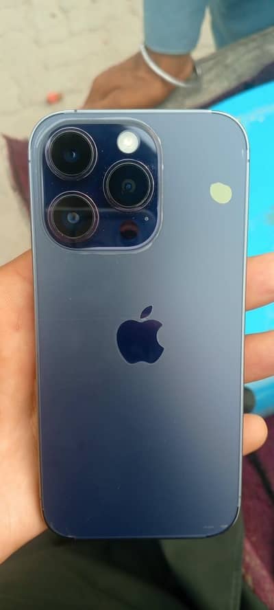 Apple iPhone 14 Pro jv water pack