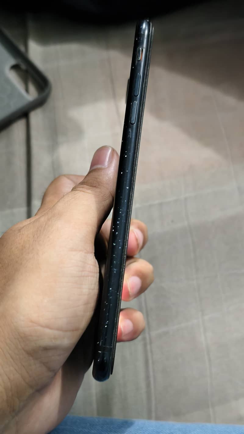 Apple iPhone 7 Plus 2