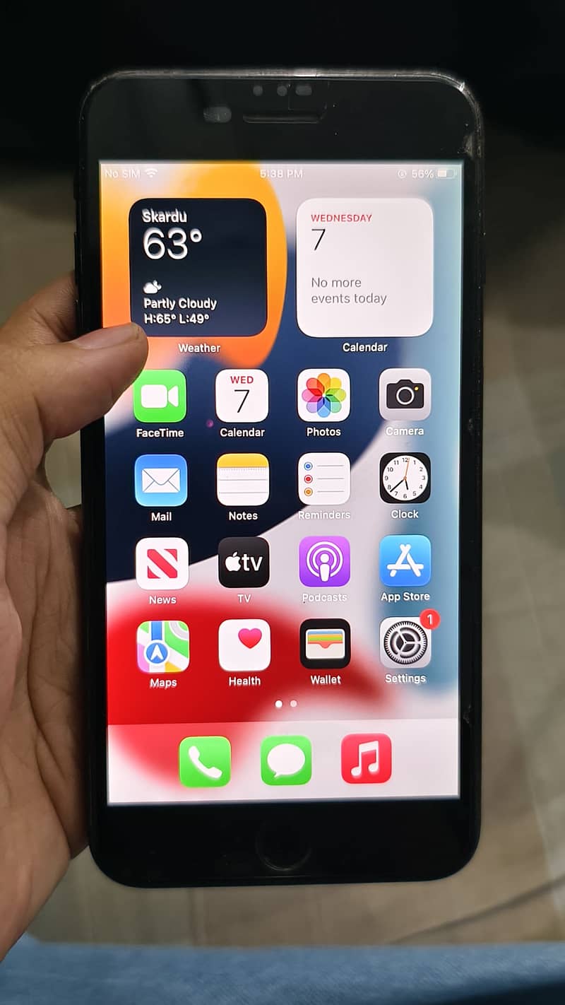 Apple iPhone 7 Plus 6