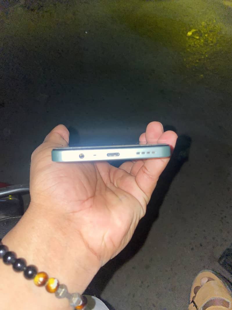 Realme Note 60x 2