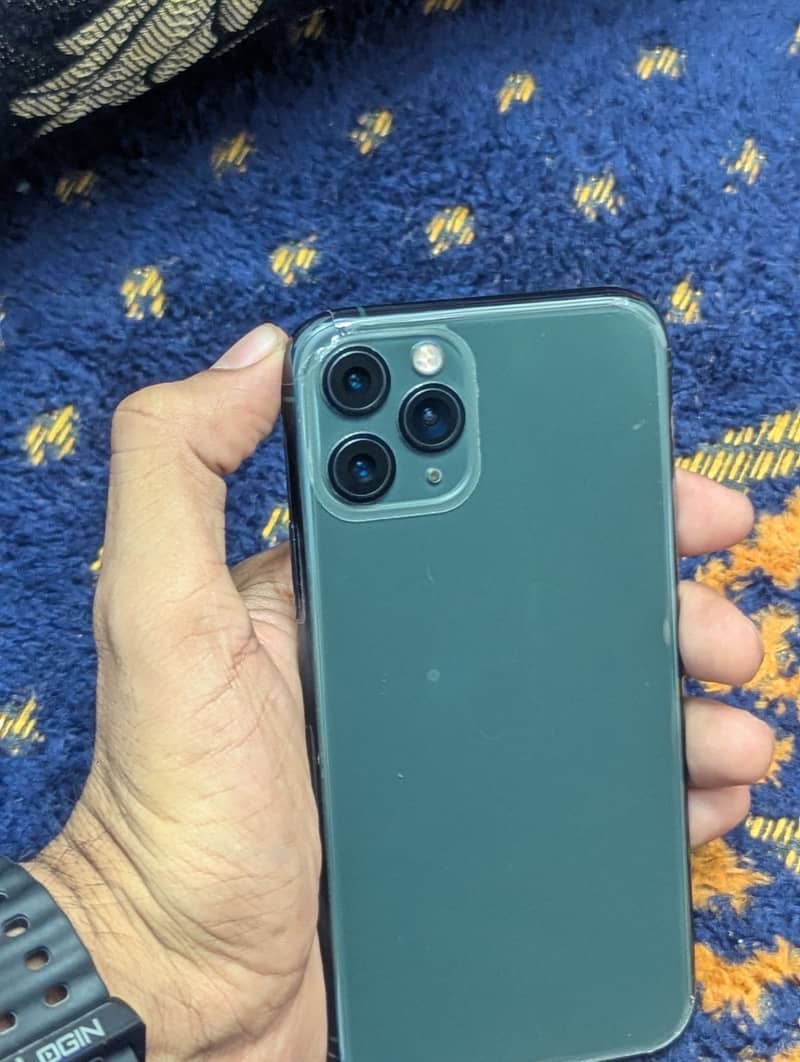 Apple iPhone 11 Pro 2
